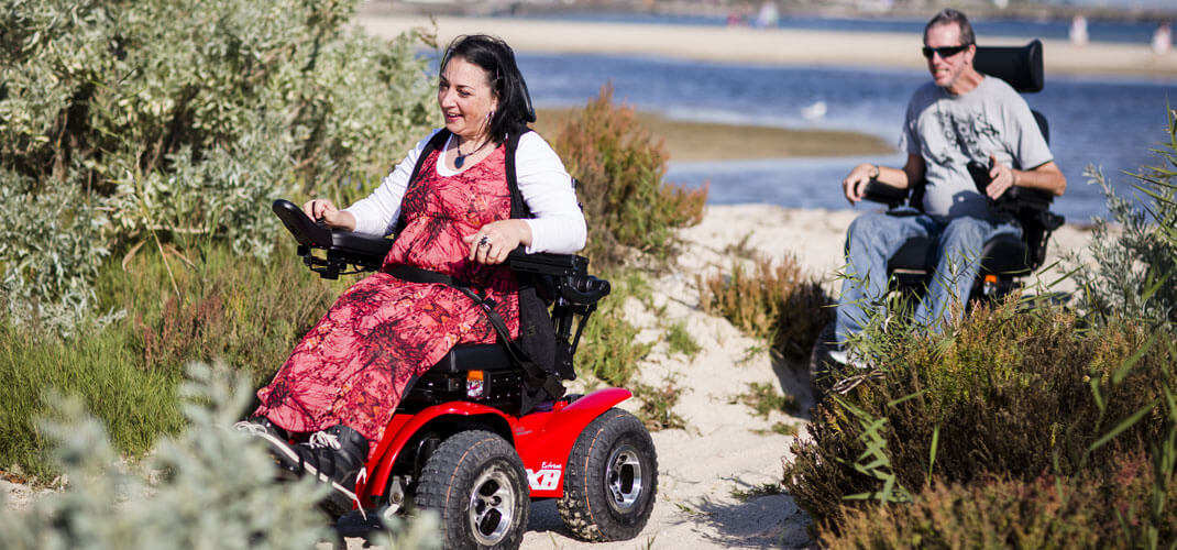 Magic Mobility Extreme X8 beach exploring