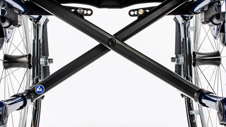Semplice design della crociera a 2 bracci