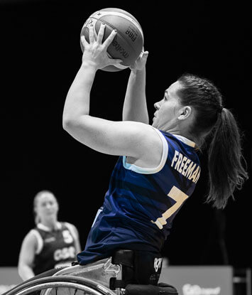 Helen Freeman  in azione