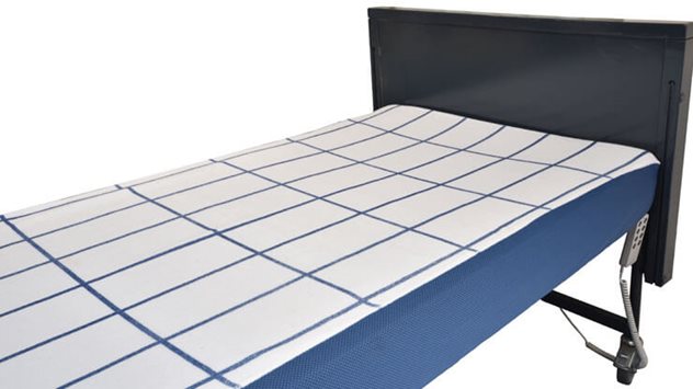 1. Coprimaterasso elasticizzato per il fissaggio dei supporti