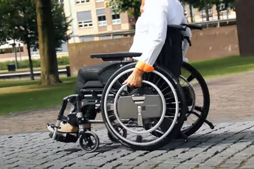WheelDrive, moltiplicatore elettronico di spinta per carrozzina. Per arrivare lontano